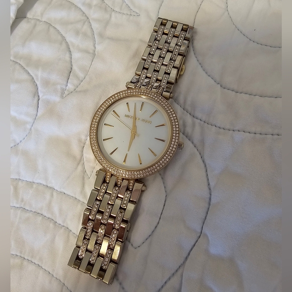 Michael Kors MK3219 Darci Gold Tone with Crystal Used Women's Working Watch - Picture 2 of 8